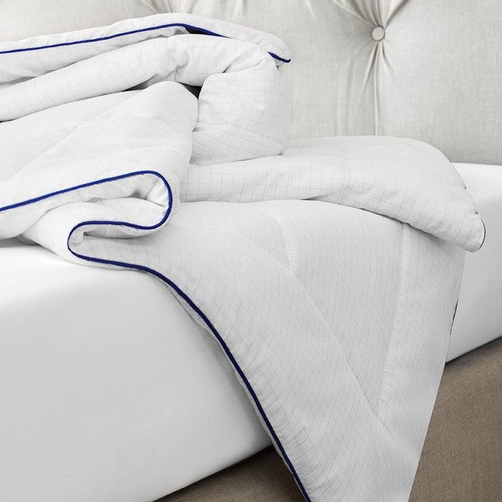 Покрывала, подушки, одеяла MedSleep