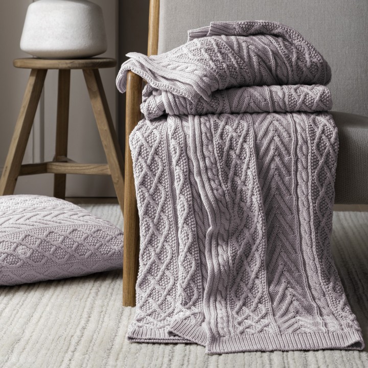 Пледы и покрывала Togas