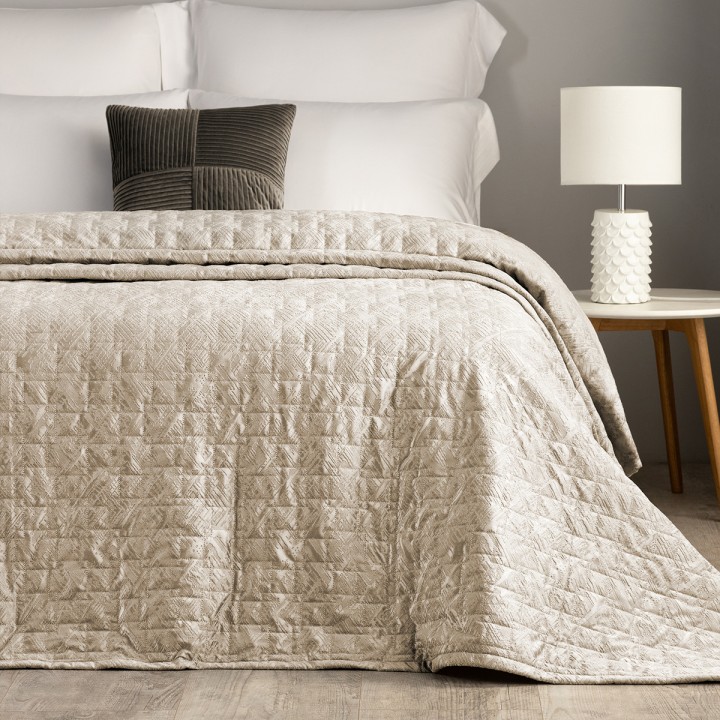 Пледы и покрывала CASSIA