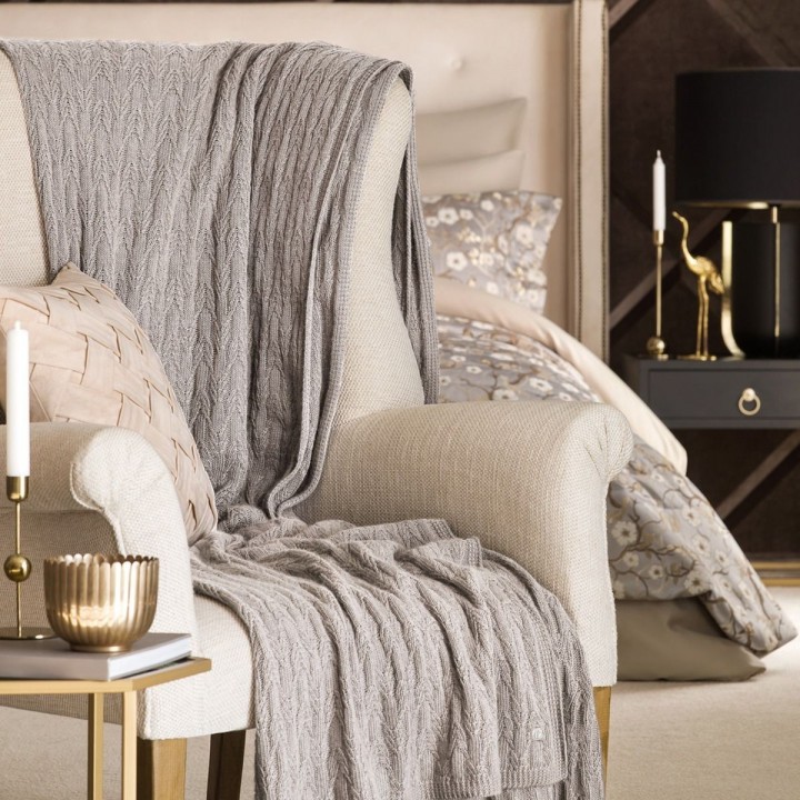 Пледы и покрывала Togas