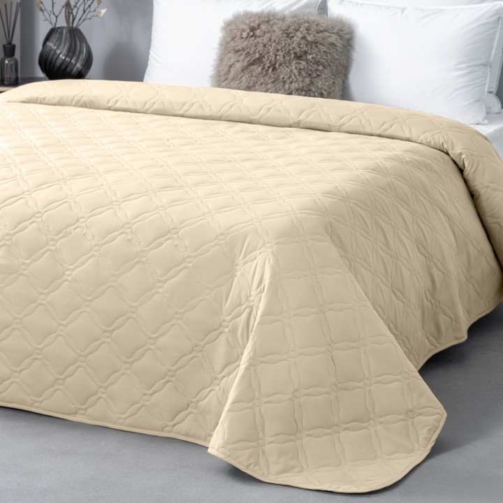 Пледы и покрывала MedSleep