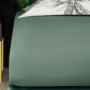 Простыня на резинке Ильбама (160х200х25)