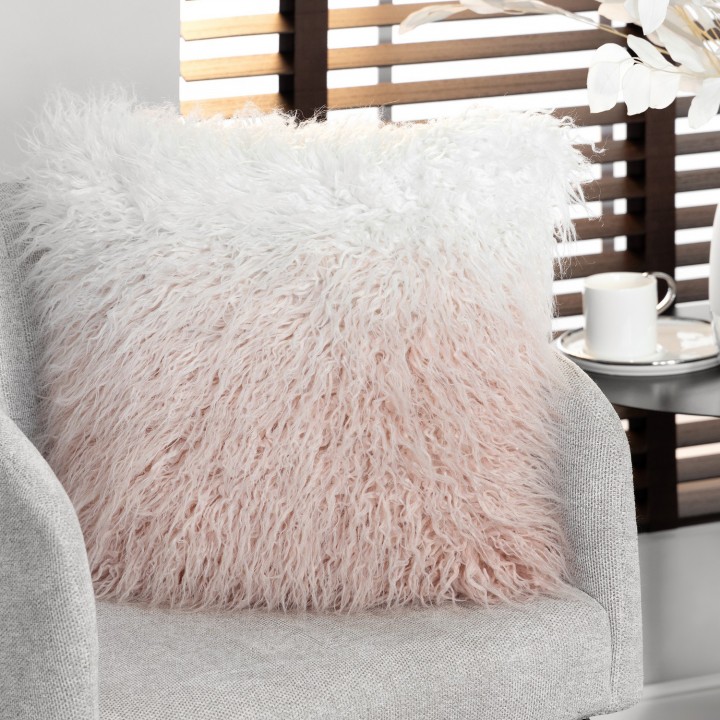 Декоративные подушки ESTIA