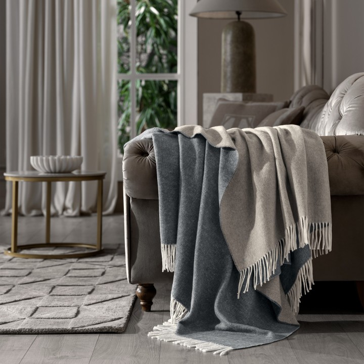 Пледы и покрывала Togas