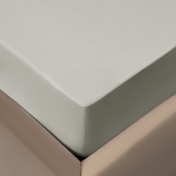 Простыня на резинке Ангелика (160х200х25)