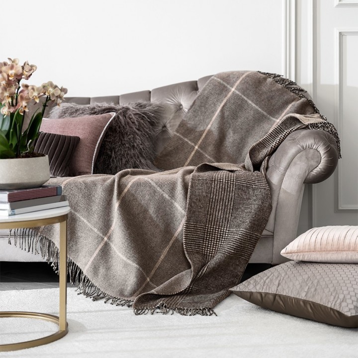 Пледы и покрывала Togas