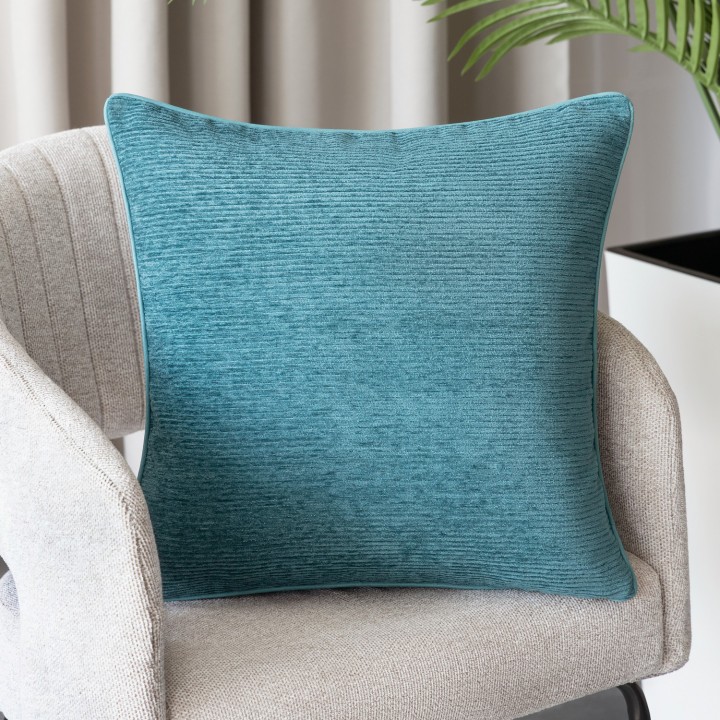 Декоративные подушки ESTIA