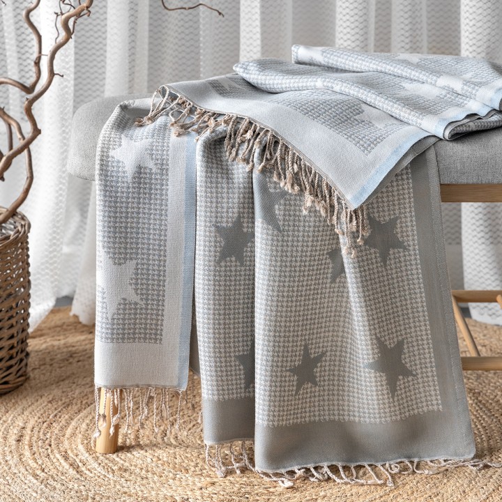 Пледы и покрывала ESTIA