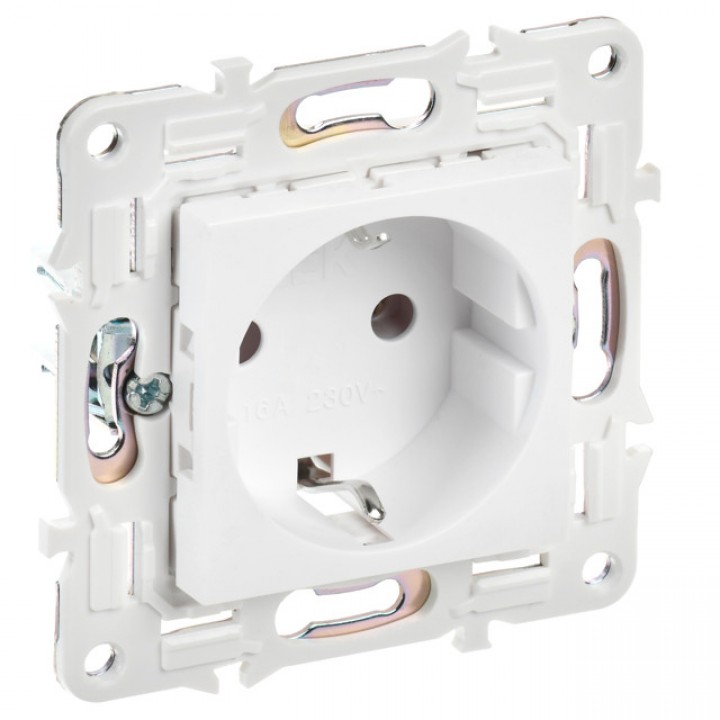 розетка 1 пост IEK Skandy с/з б/ш 16А арктический белый