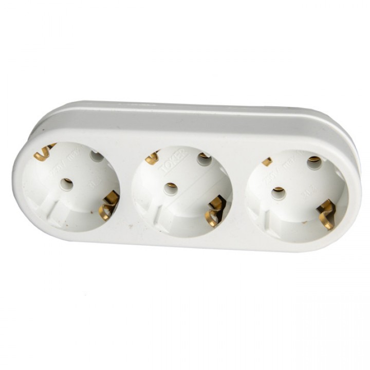 разветвитель 3 гнездо с/з 16А 3L3 белый